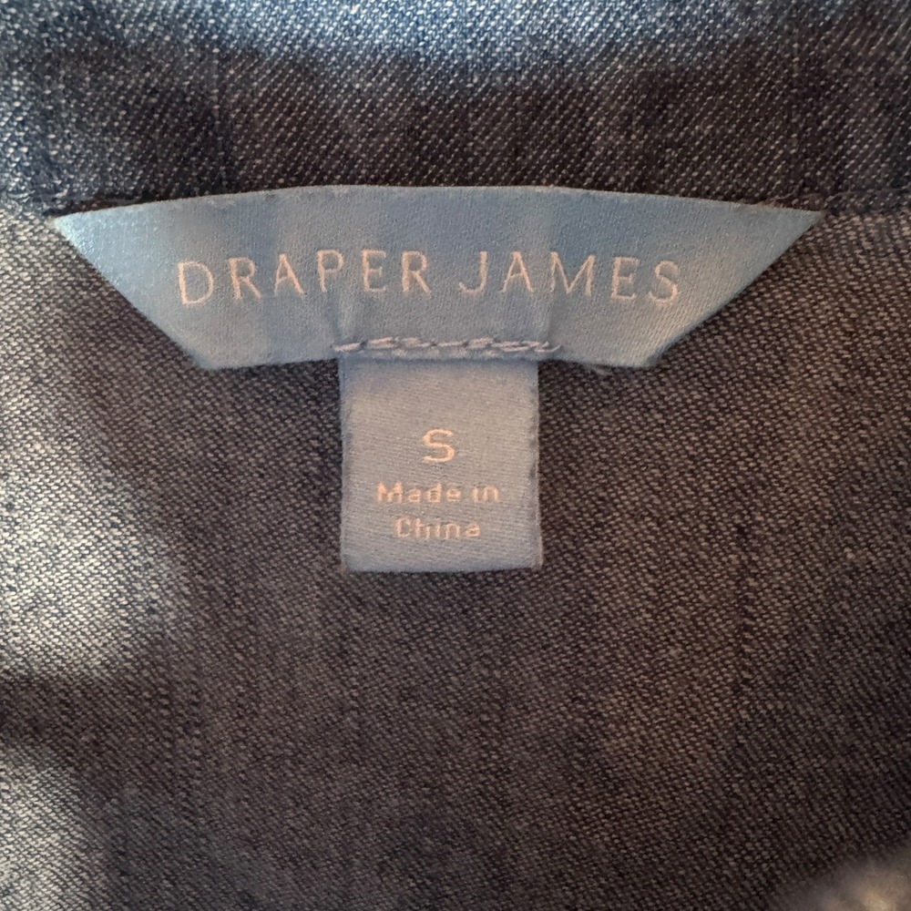Draper James Small Denim Chambray Ruffle Button Down Top Cottagecore Preppy - Picture 3 of 6